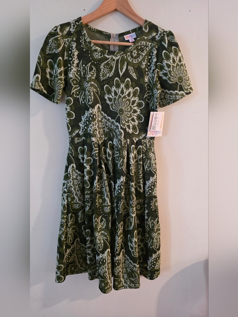 LuLaRoe Amelia Dress Green Paisley Design Size S